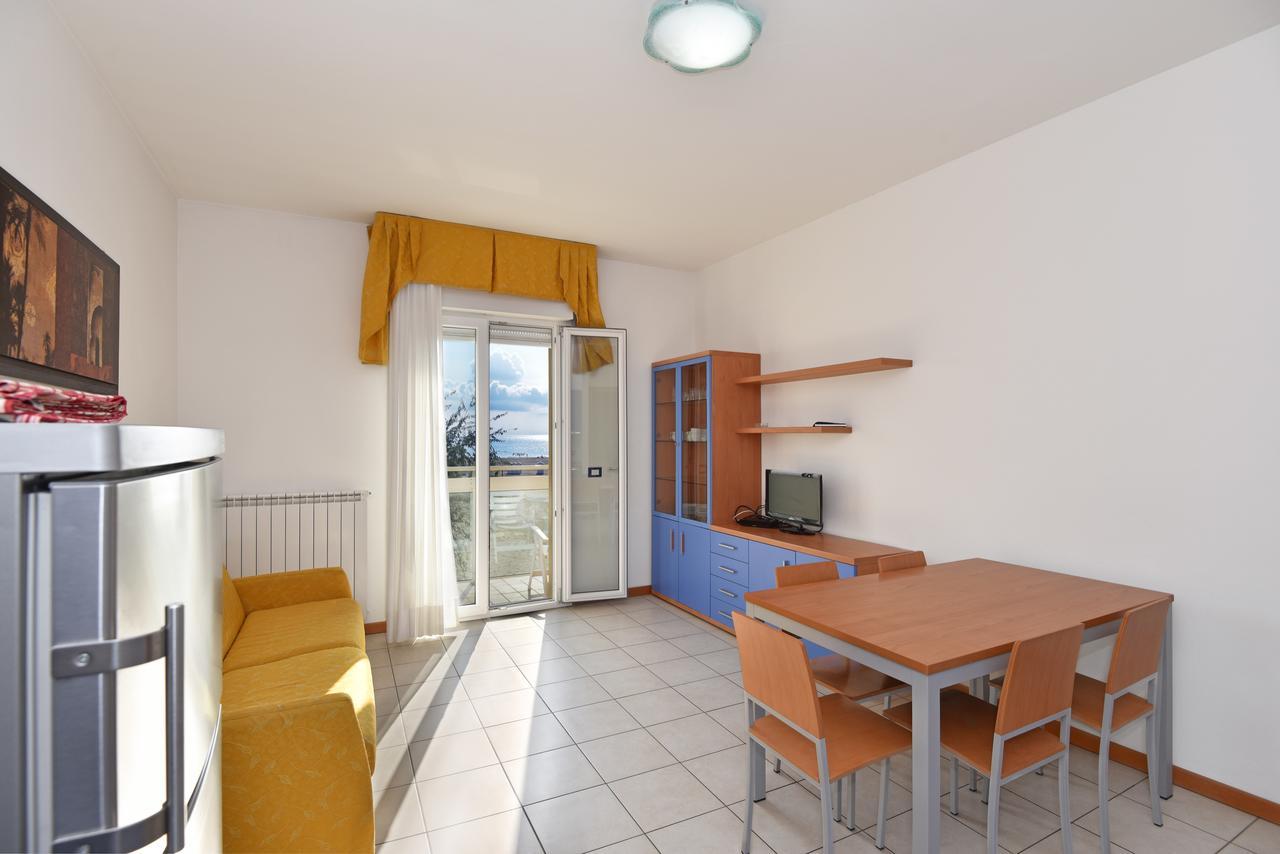 Hotel Villa Olga Caorle Exterior foto