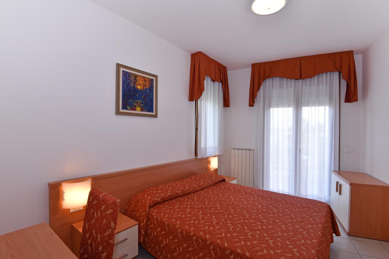 Hotel Villa Olga Caorle Exterior foto